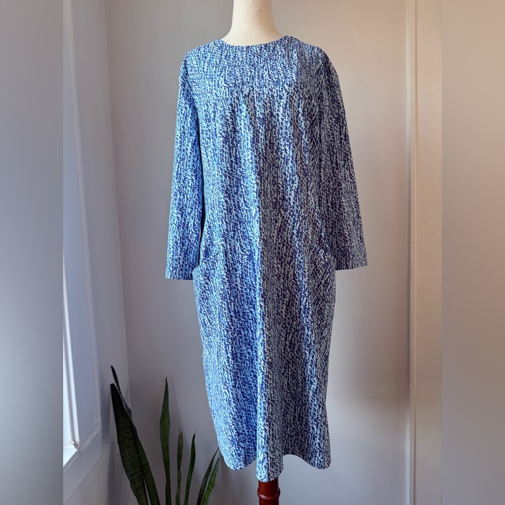 J. McLaughlin Blue and White Shift Dress XL Summer Knee Length with Pockets